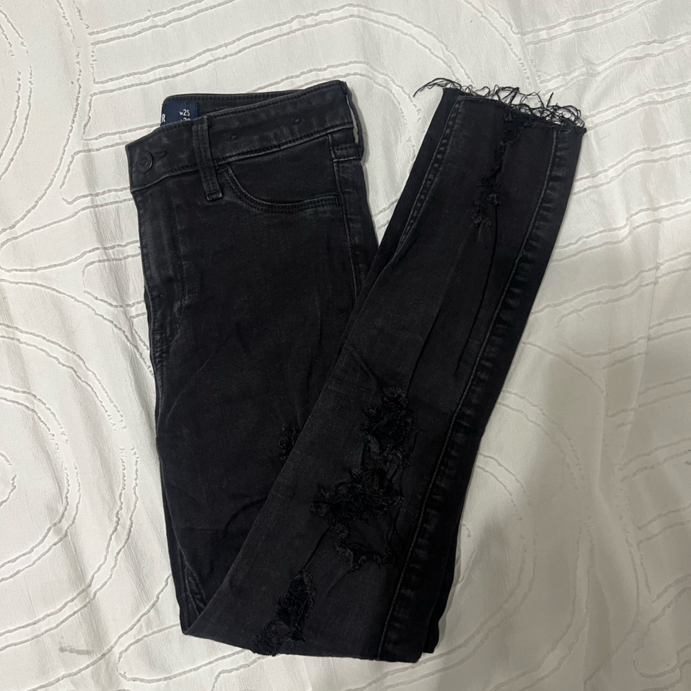 Hollister high rise black distressed jeans